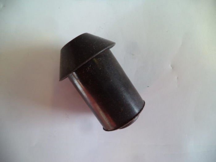 JEBE CAPUCHON DE BUJIA IZQUIERDO